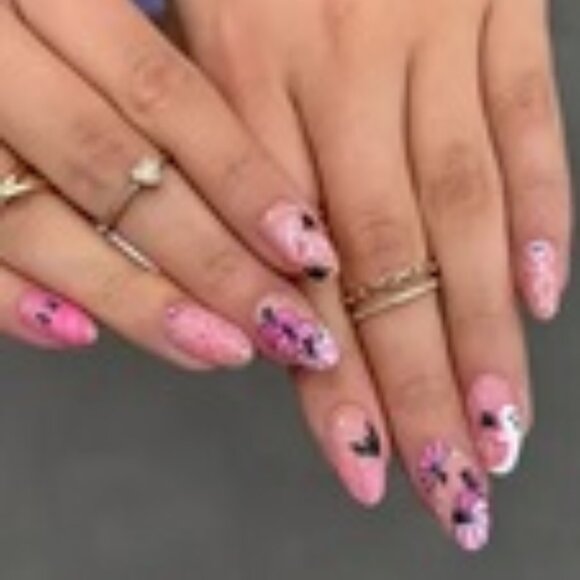 NWT Purple Puff Ball Faux Handbag Purse Shaped Zipper Pull Key Chain Keychain - Picture 10 of 14